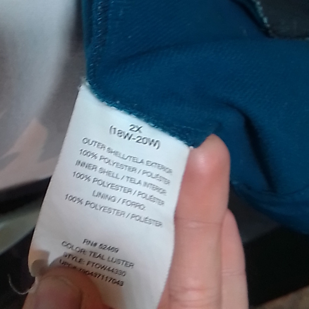 Free Tech jacket 2x - Picture 3 of 5